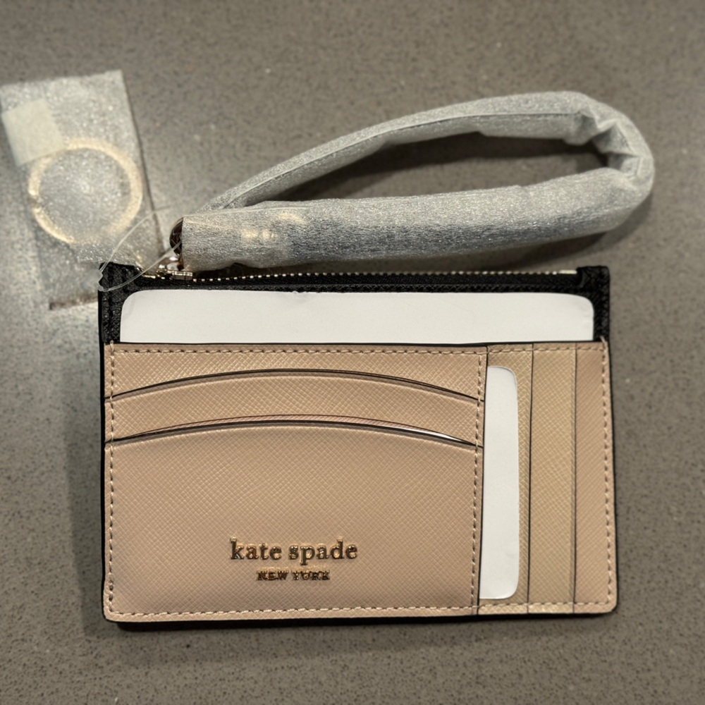 Kate Spade Spencer Card Case Wristlet in Beige